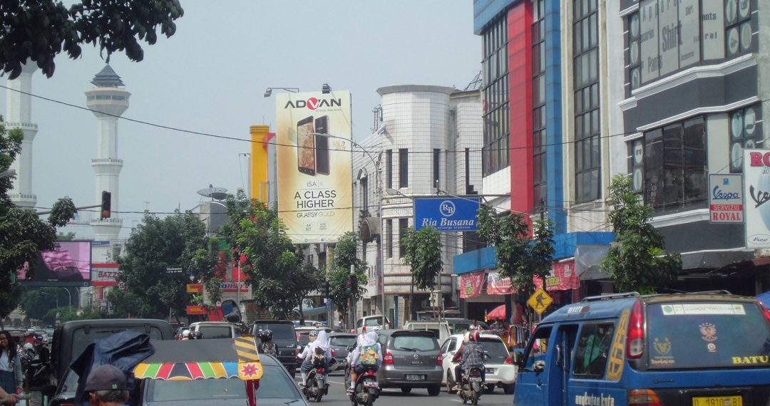Jl Dewi Sartika – Bandung (Jawa Barat) – PETRACO MEDIA